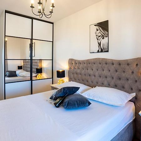 Morska Vila 6 Luxury Apartment Znjan Split Exteriér fotografie